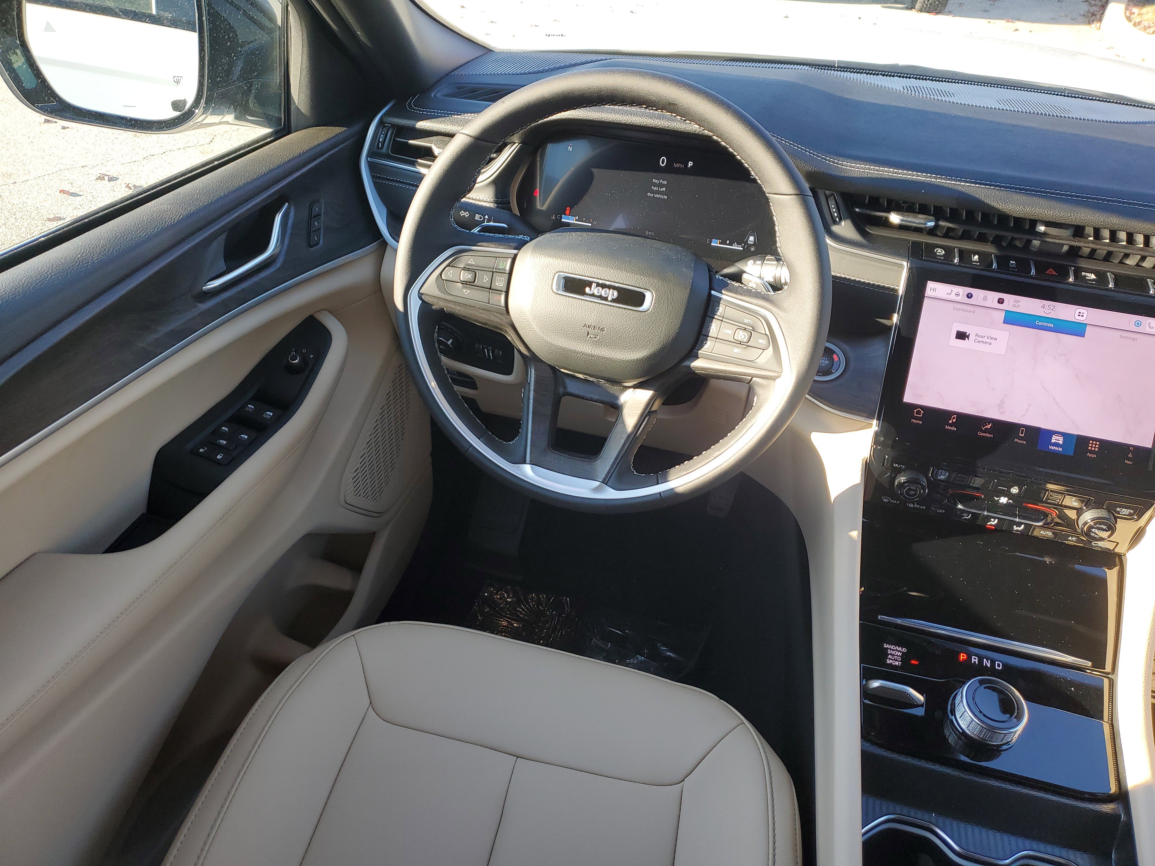 New 2025 Jeep Grand Cherokee Limited image 13