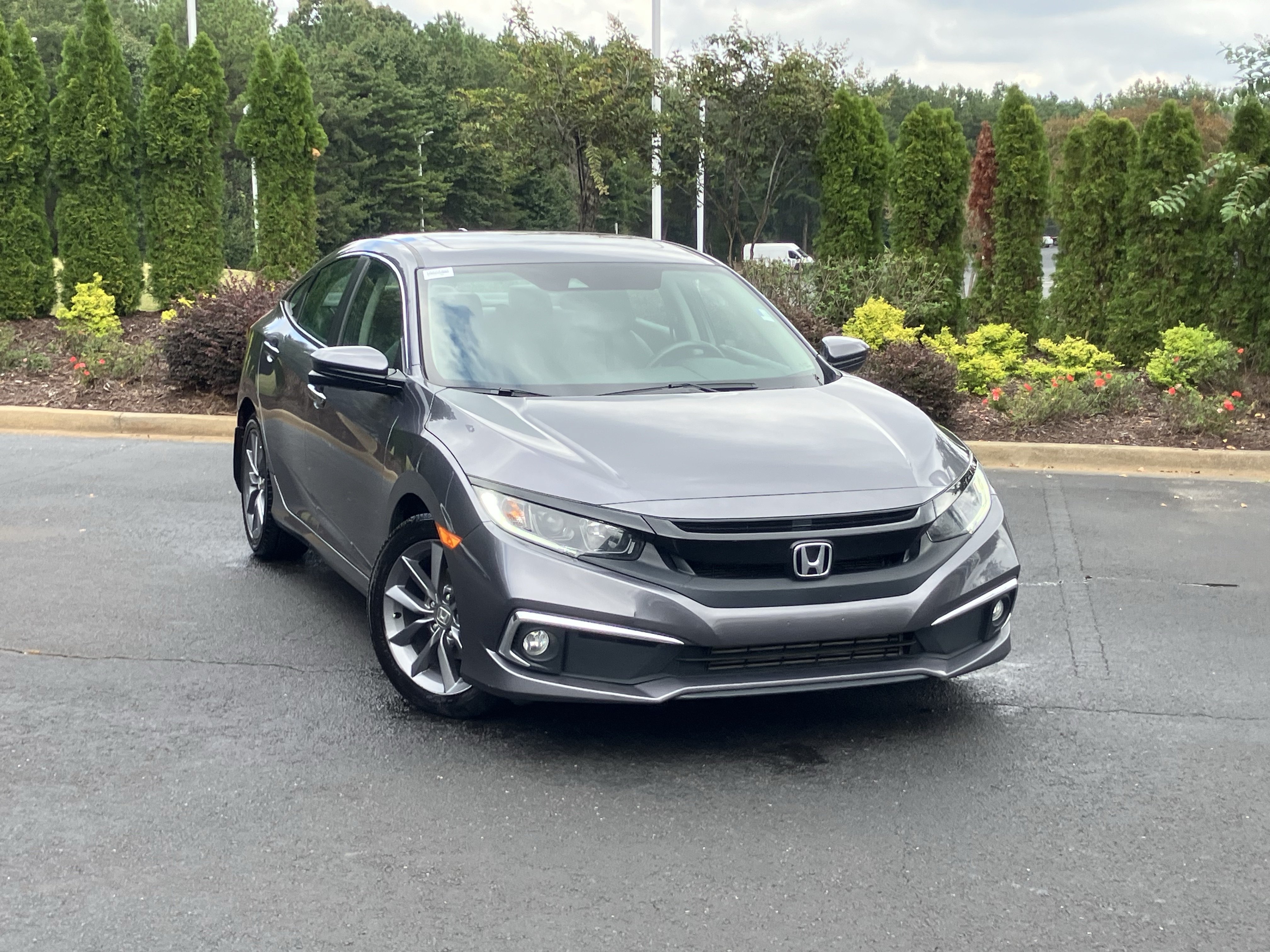 Used 2019 Honda Civic EX image 2