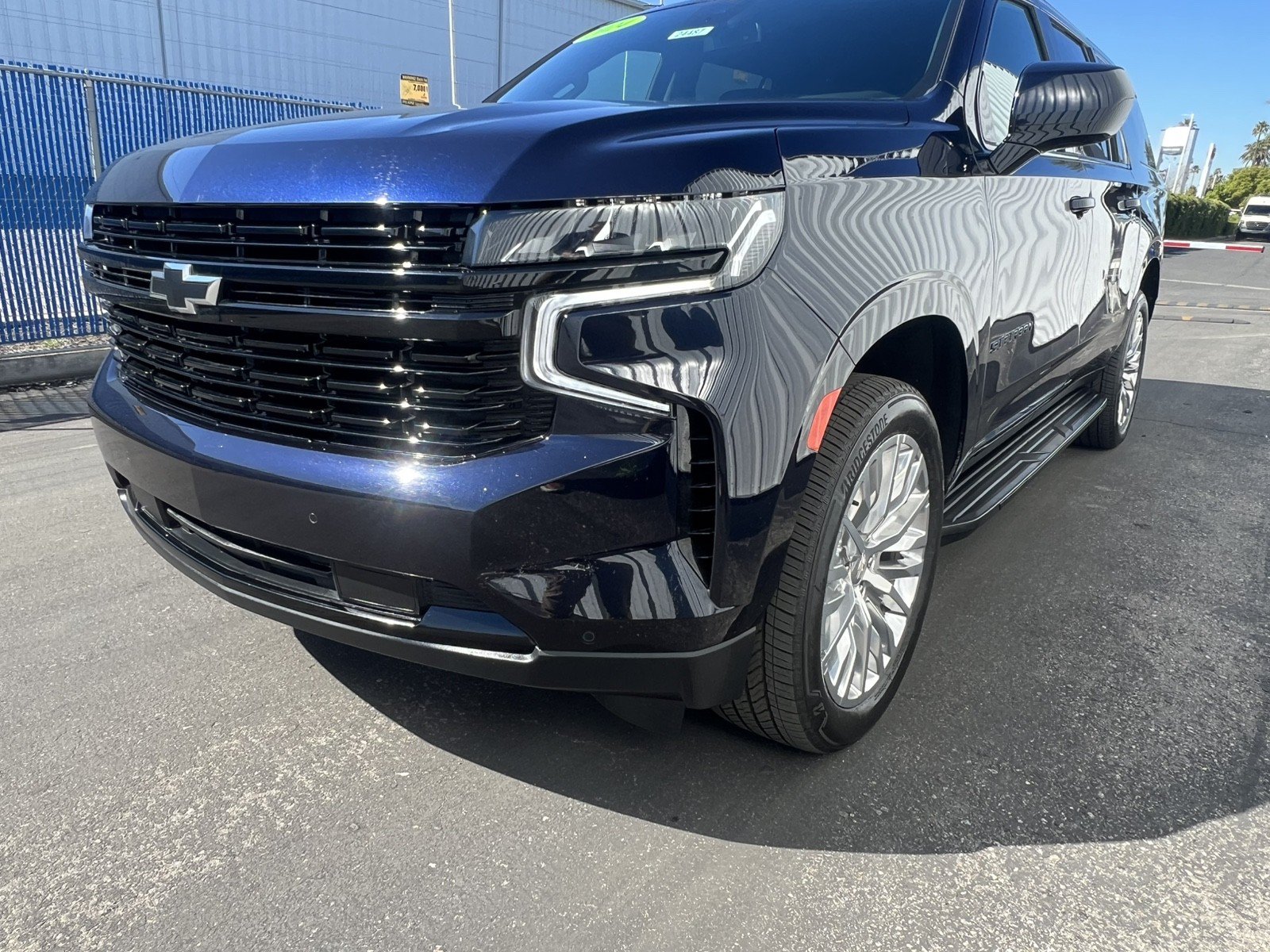 Used 2024 Chevrolet Suburban RST RWD image 9