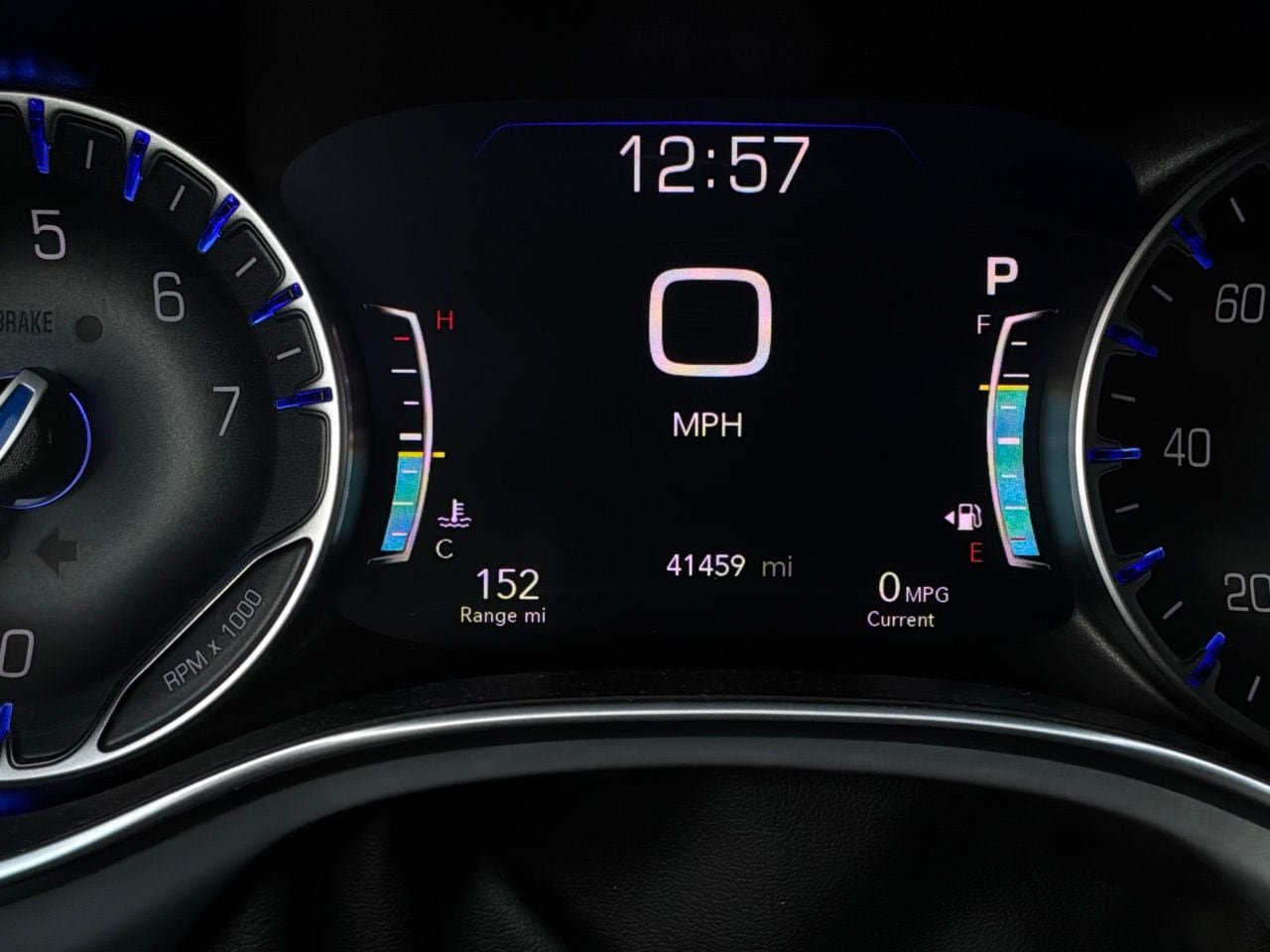 Used 2025 Chrysler Pacifica Limited FWD image 54