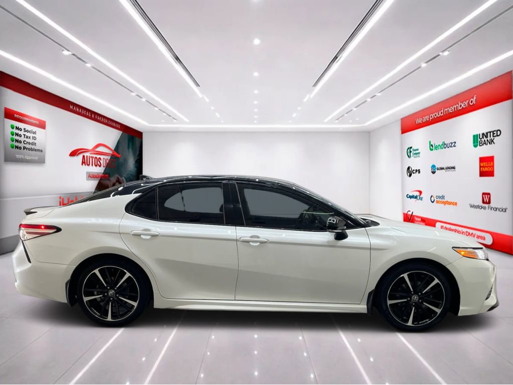 Used 2020 Toyota Camry XSE w/ Carpet Mat Package FWD image 9