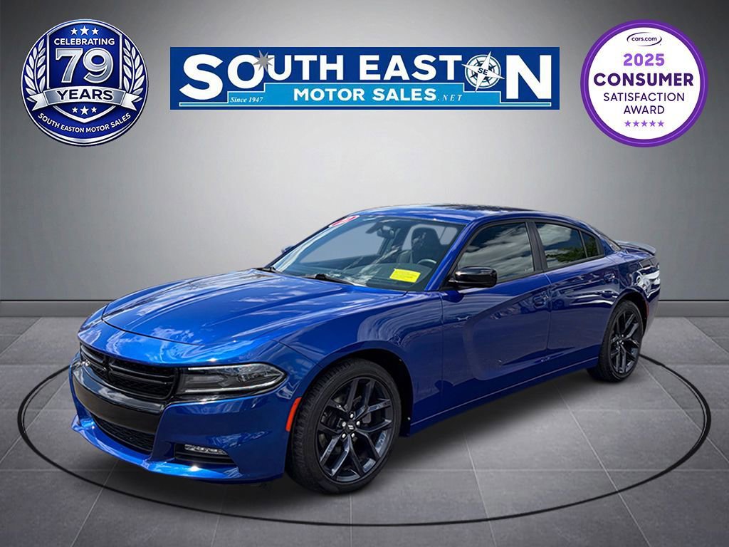 Used 2021 Dodge Charger SXT w/ Blacktop Package