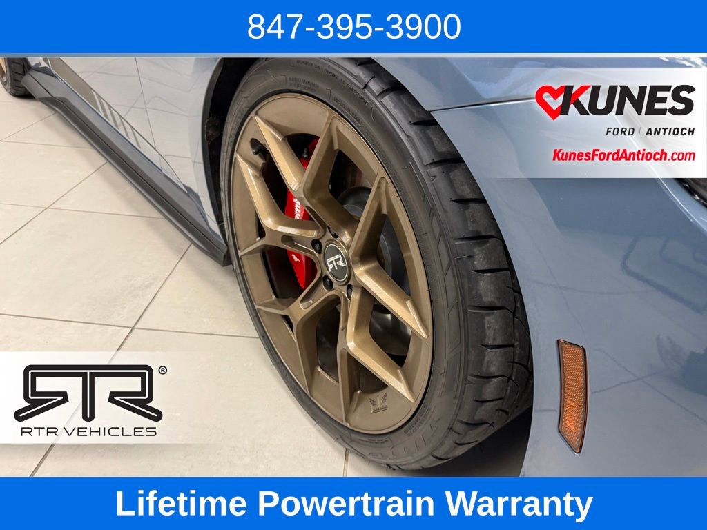 Used 2025 Ford Mustang GT Premium w/ GT Performance Package image 15