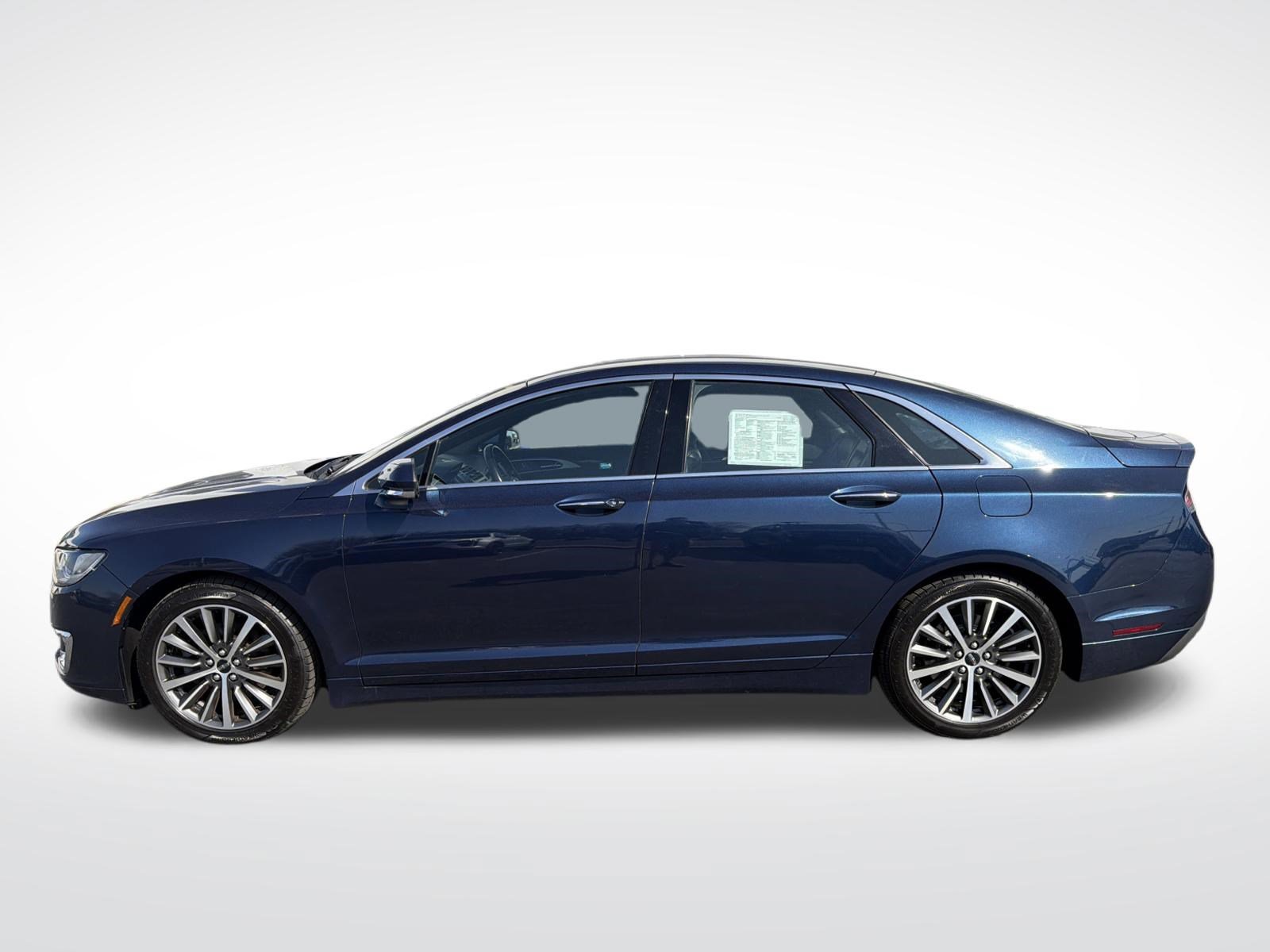 Used 2017 Lincoln MKZ Select image 12