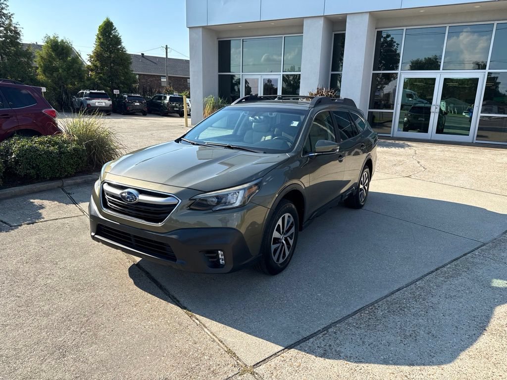Used 2021 Subaru Outback Premium AWD/4WD image 3