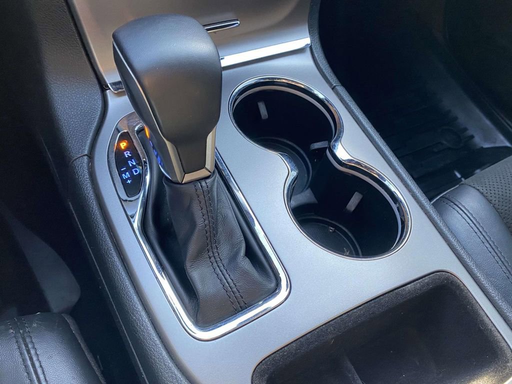 Used 2020 Jeep Grand Cherokee Altitude image 30