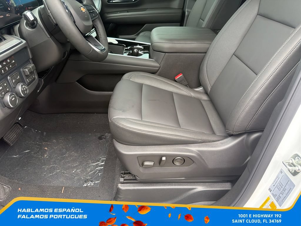 New 2026 Chevrolet Suburban LT w/ Comfort Package AWD/4WD image 15