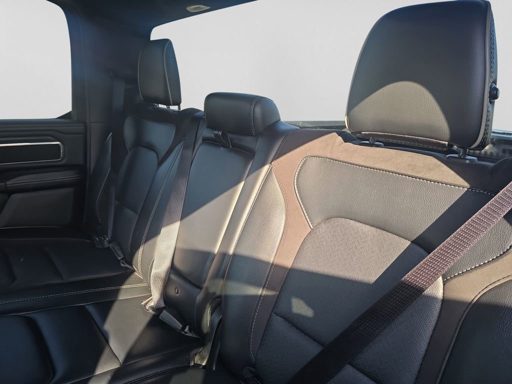 Used 2024 RAM 1500 Laramie image 16