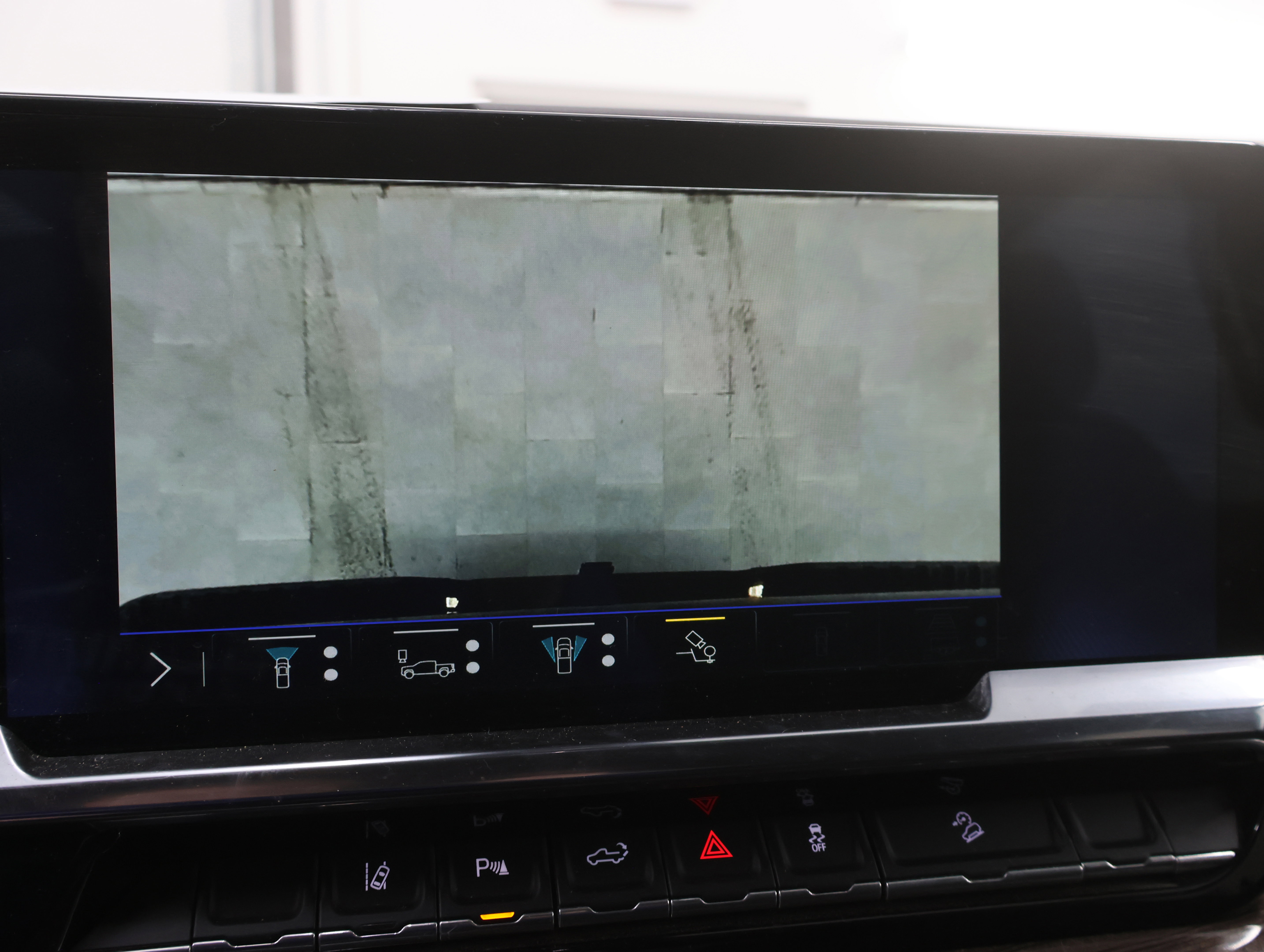 Used 2024 Chevrolet Silverado 2500 LT w/ Midnight Edition image 22