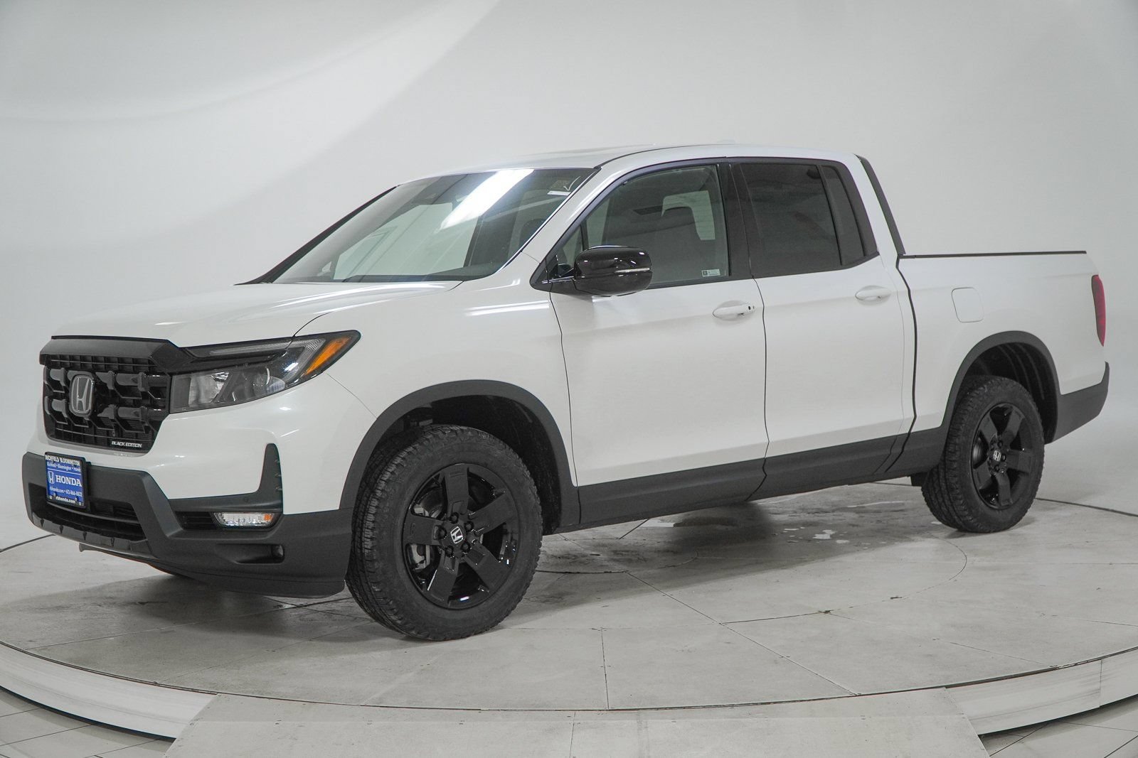 New 2026 Honda Ridgeline Black Edition image 3