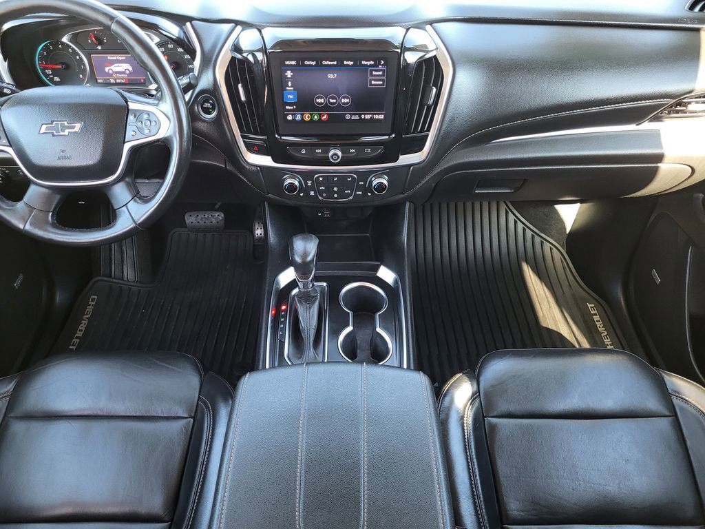 Used 2021 Chevrolet Traverse RS image 19