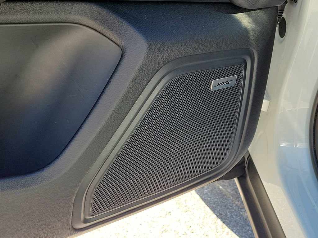 Certified 2025 Porsche Macan image 28