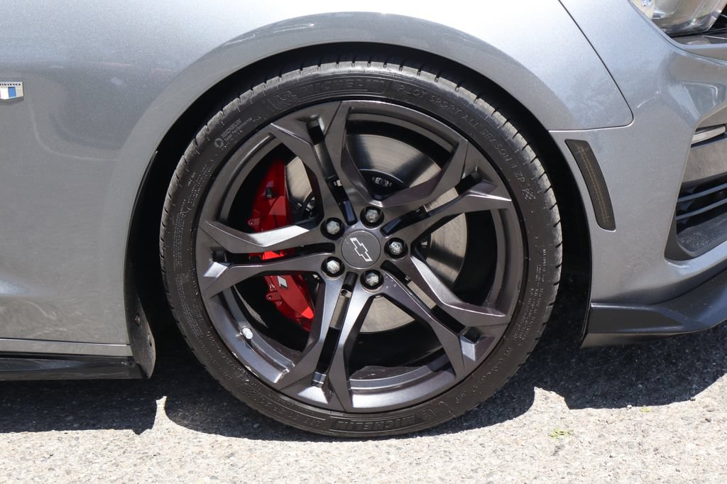 Used 2021 Chevrolet Camaro SS RWD image 39