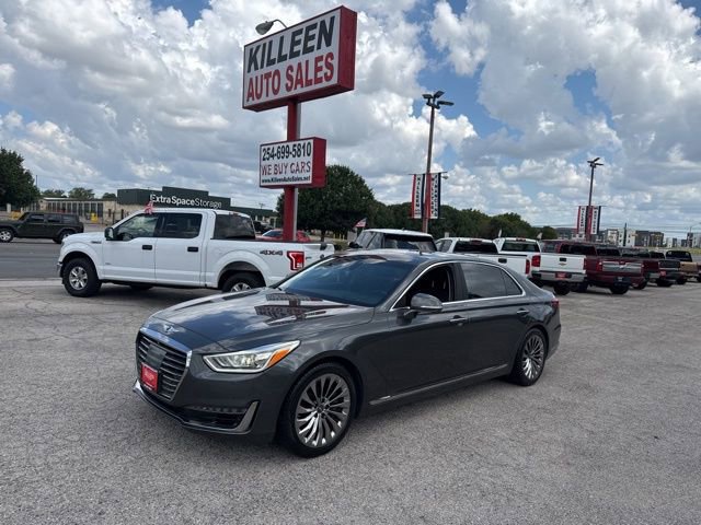 Used 2018 Genesis G90 3.3T Premium RWD image 2