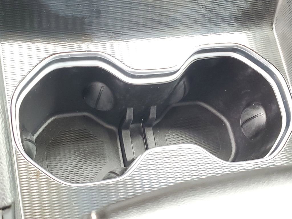 Used 2024 Jeep Grand Cherokee L Laredo image 23