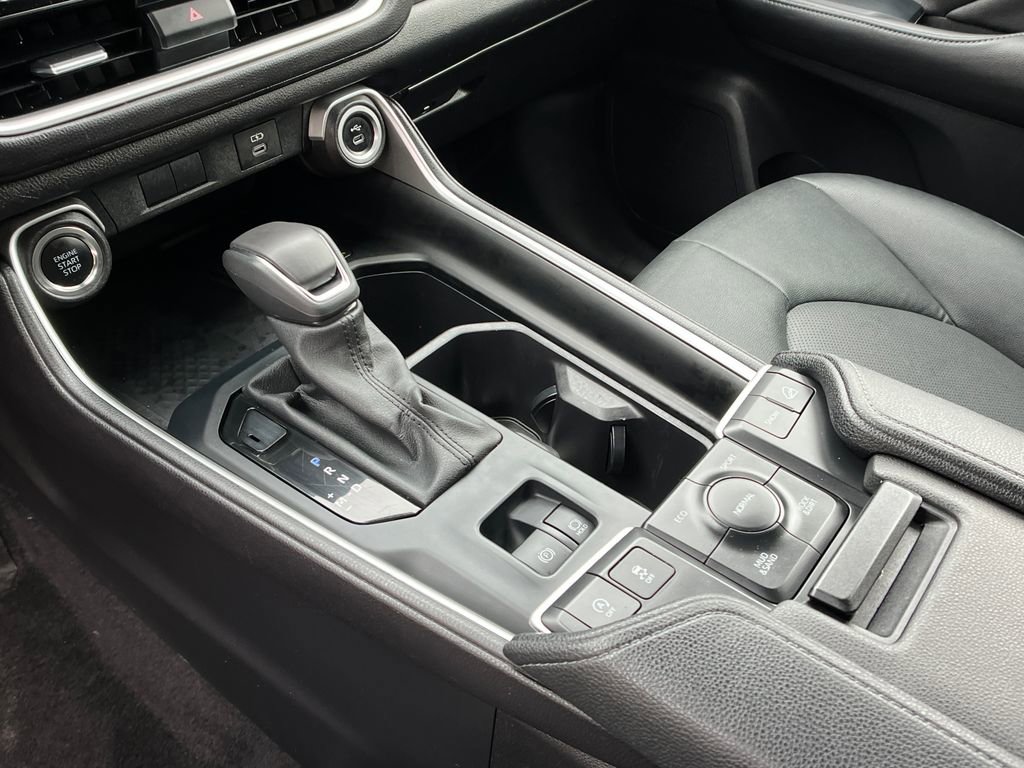 Used 2025 Toyota Grand Highlander AWD image 20