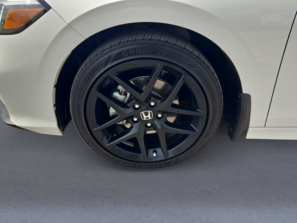 Certified 2025 Honda Civic Sport image 9
