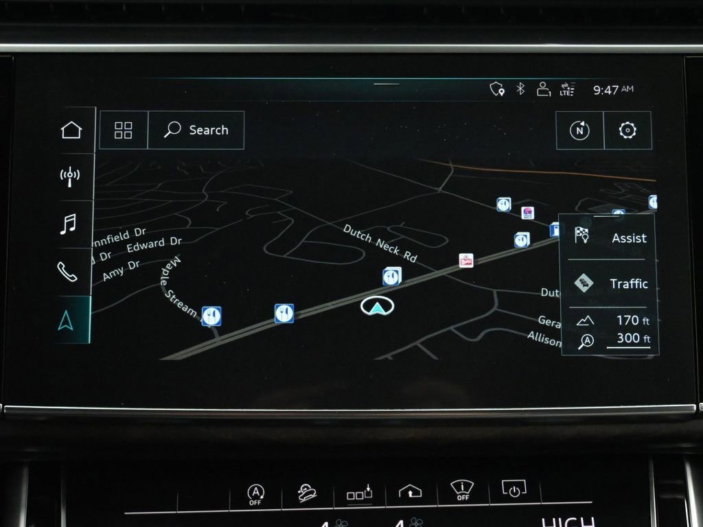 Used 2020 Audi Q8 Prestige w/ Prestige Package image 31