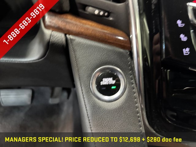 Used 2016 Cadillac Escalade ESV Luxury AWD/4WD image 23