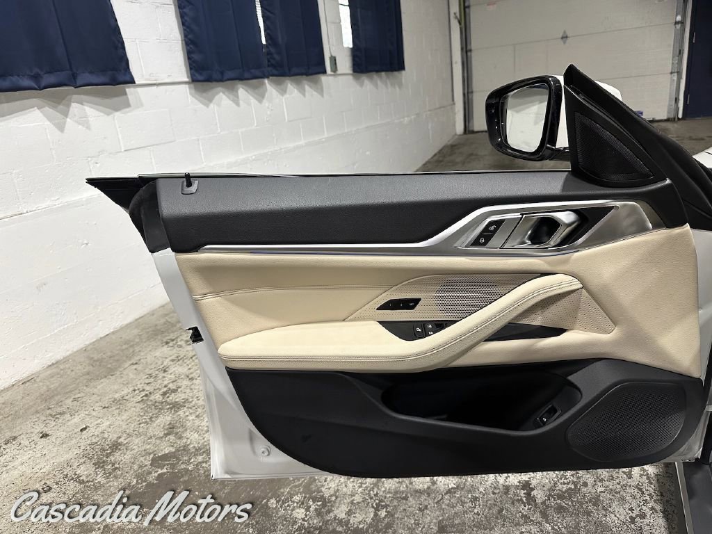 Used 2023 BMW i4 eDrive40 w/ Premium Package image 20