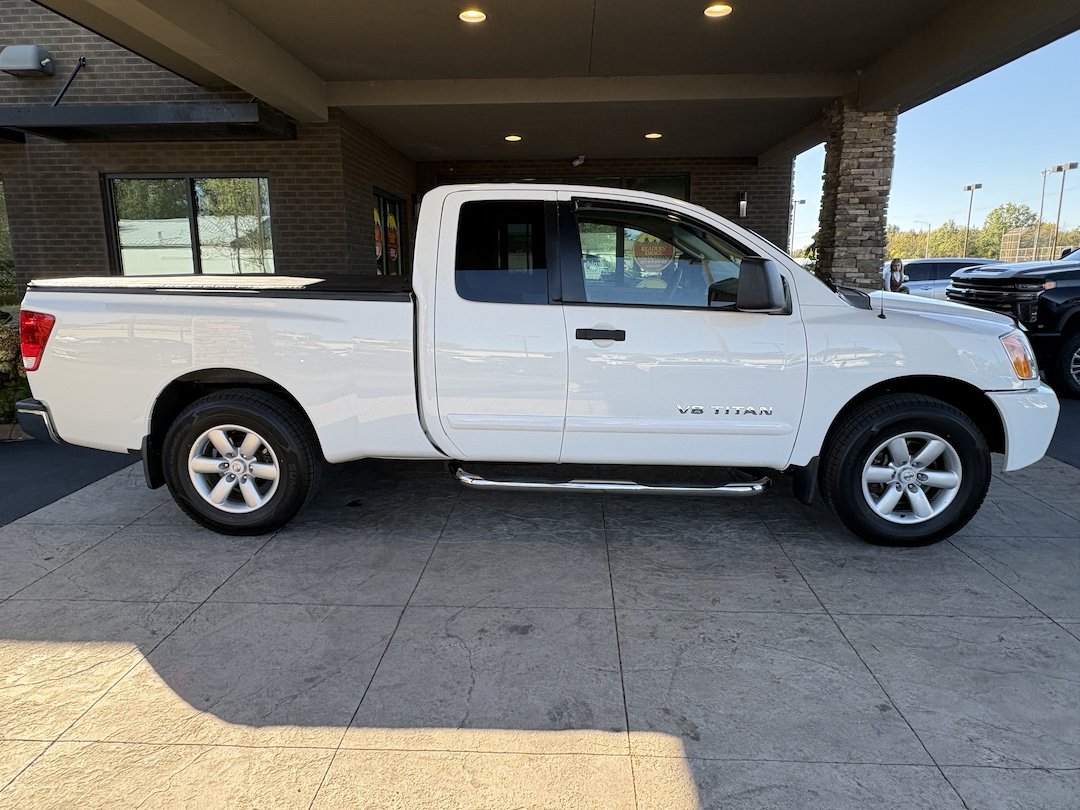 Used 2008 Nissan Titan SE RWD image 5