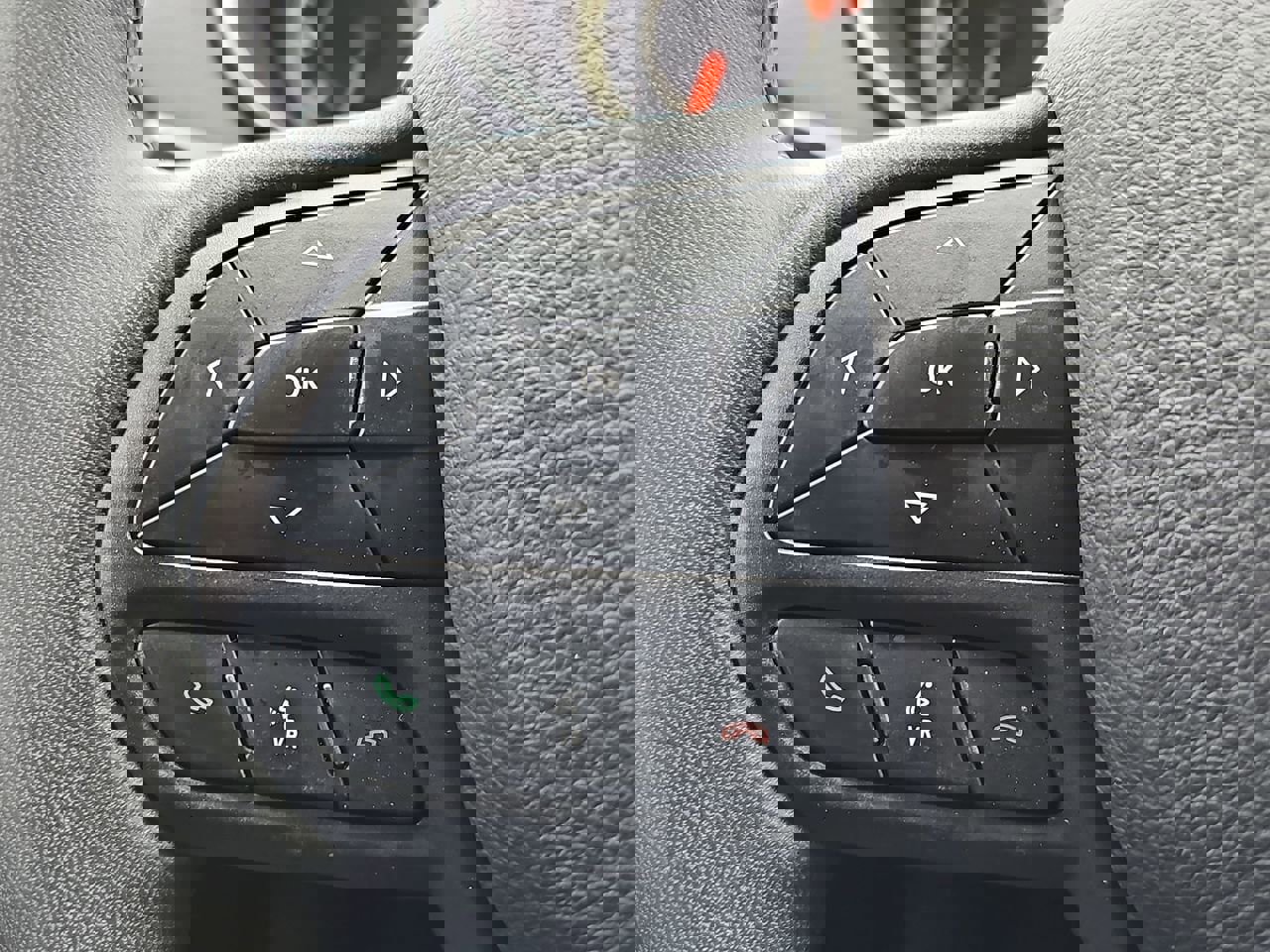 Used 2022 Jeep Cherokee Trailhawk w/ Comfort/Convenience Group image 23