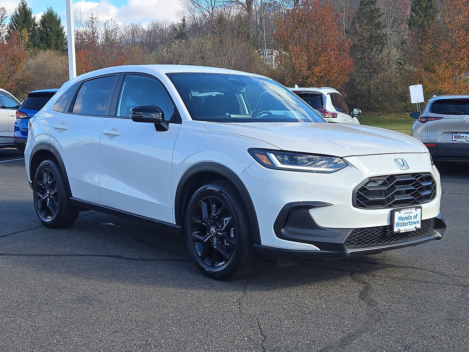 Certified 2025 Honda HR-V Sport image 4