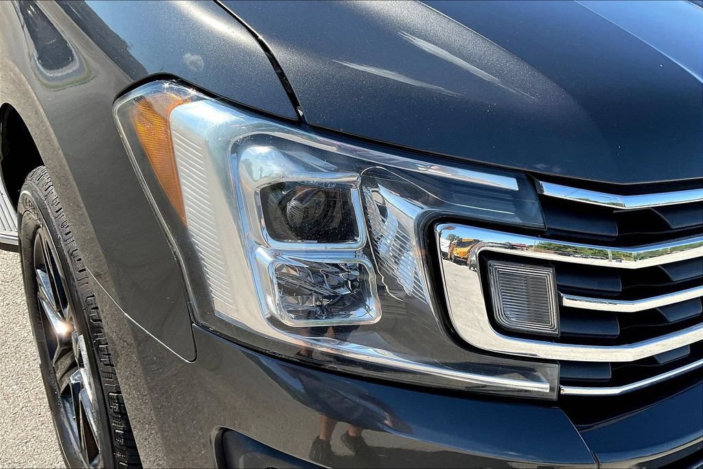 Used 2020 Ford Expedition XLT w/ Equipment Group 202A RWD image 27