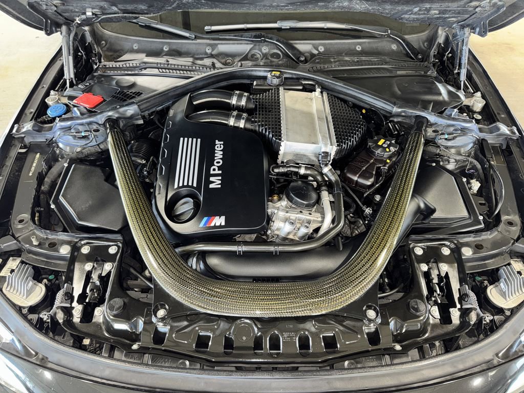 Used 2019 BMW M4 Convertible w/ Competition Package image 32