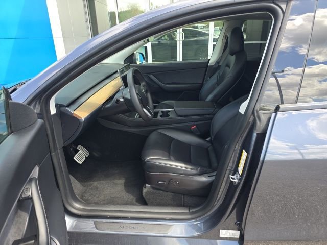 Used 2022 Tesla Model Y Performance image 9