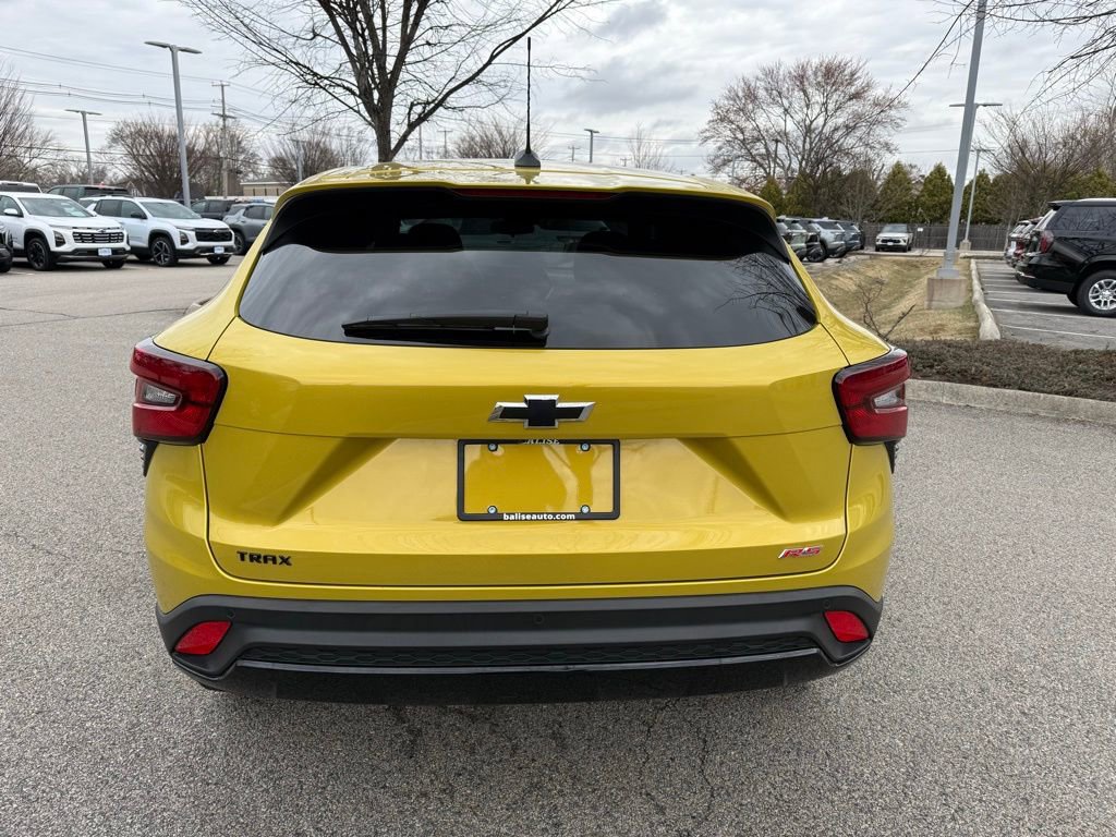 Used 2024 Chevrolet Trax RS w/ Driver Confidence Package image 4