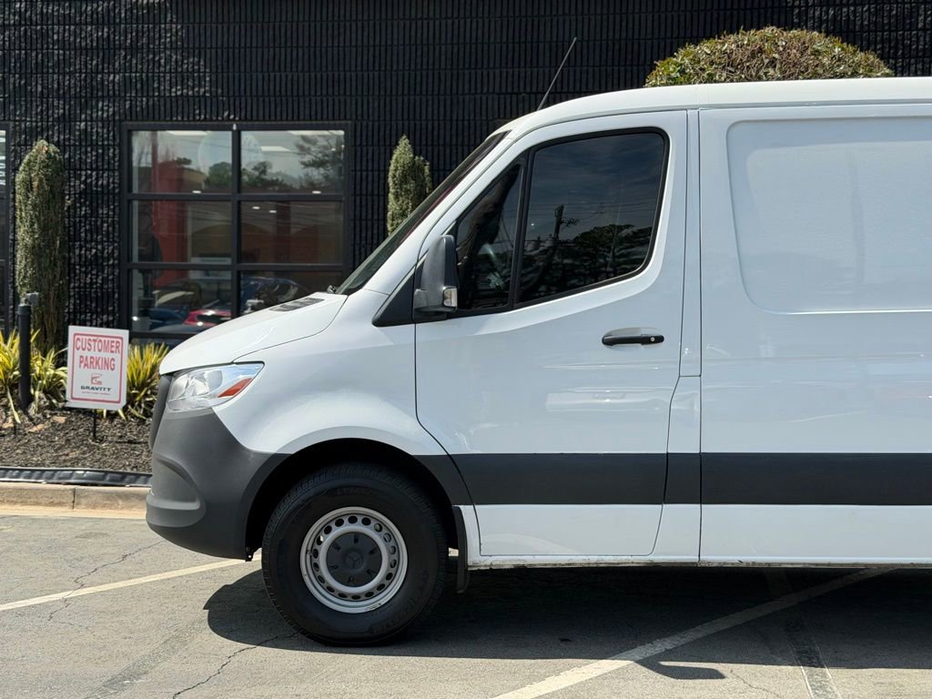 Used 2023 Mercedes-Benz Sprinter 144 Cargo w/ Acoustic Package image 10