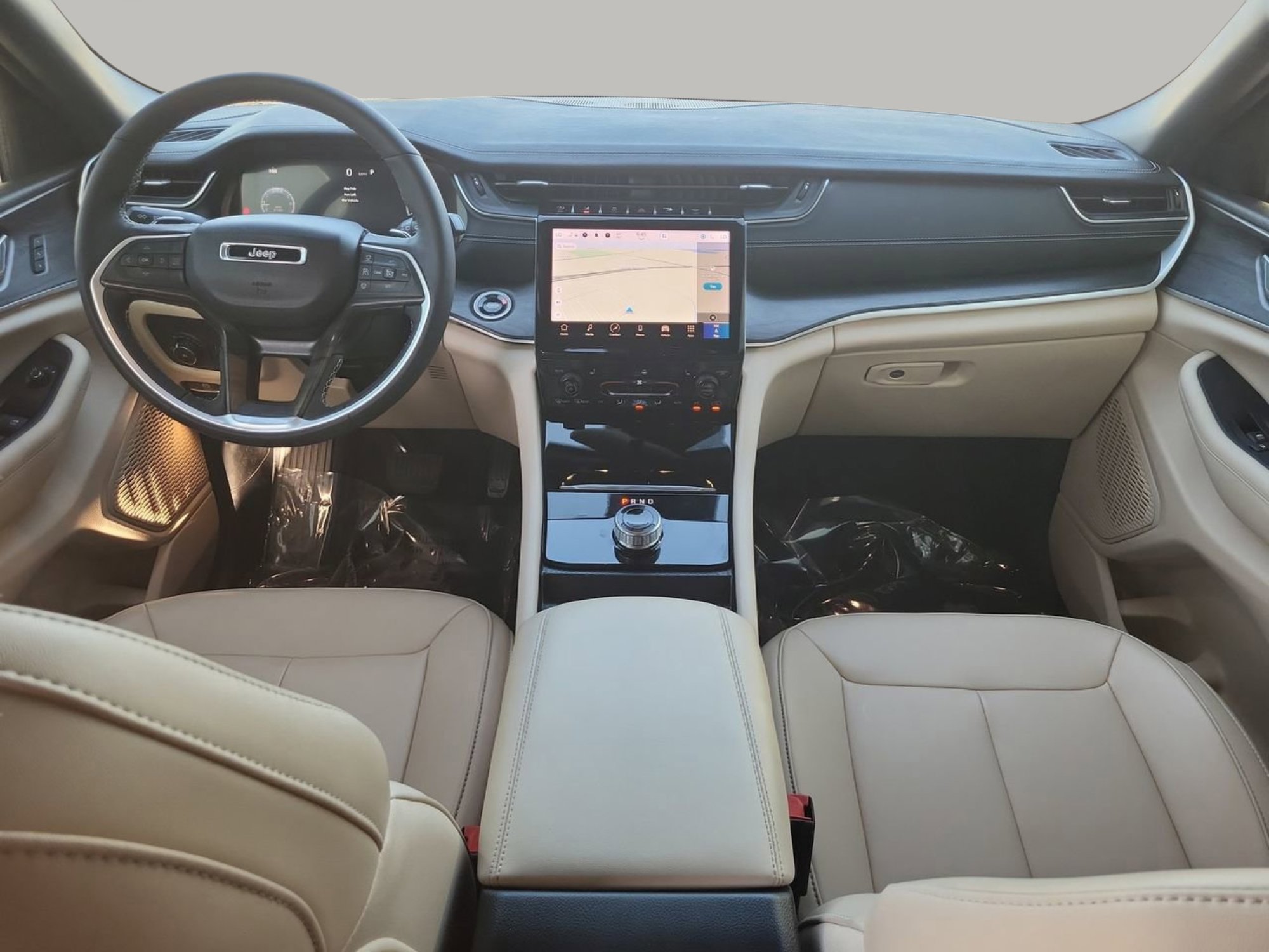 Used 2024 Jeep Grand Cherokee Limited image 12