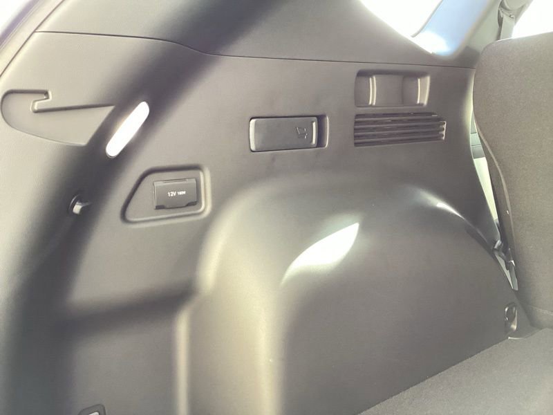 New 2026 Hyundai Tucson SE image 14