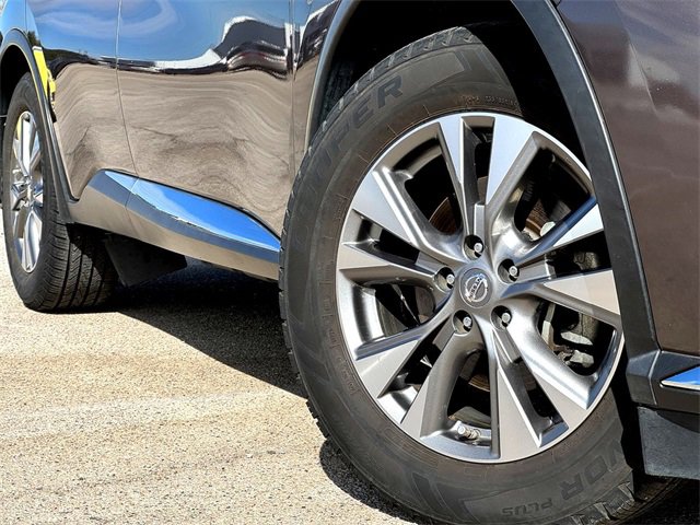 Used 2017 Nissan Murano SL image 2