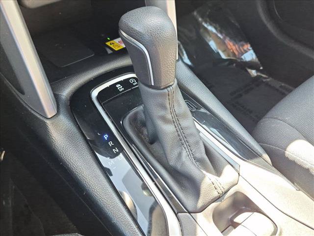 Used 2022 Toyota Corolla Cross LE w/ Moonroof Package FWD image 12