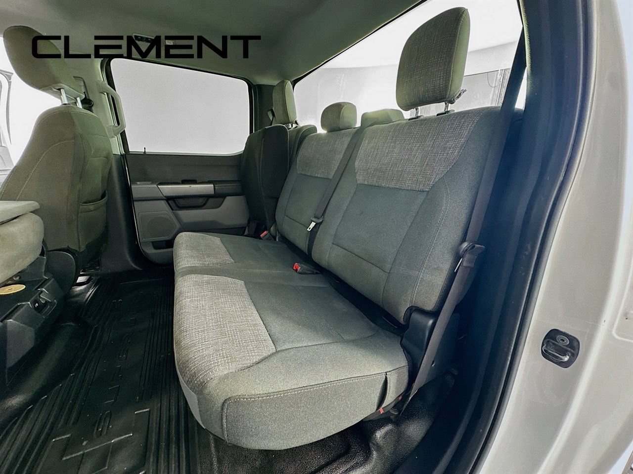 Certified 2024 Ford F250 XLT w/ FX4 Off-Road Package AWD/4WD image 30