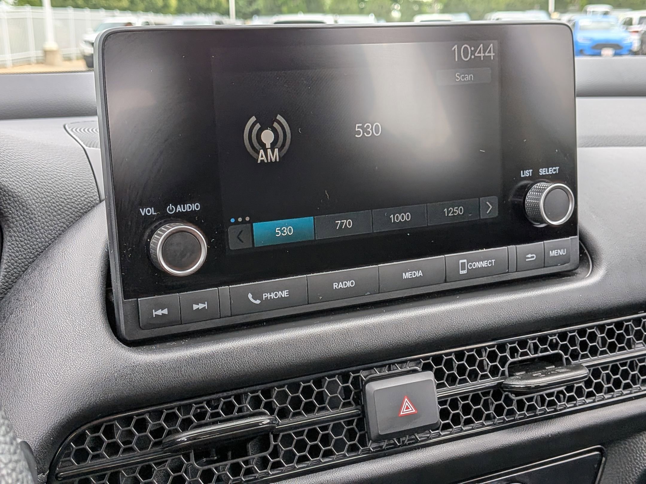Used 2024 Honda HR-V LX image 18