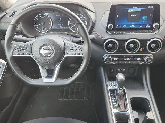 Used 2025 Nissan Sentra SR FWD image 26