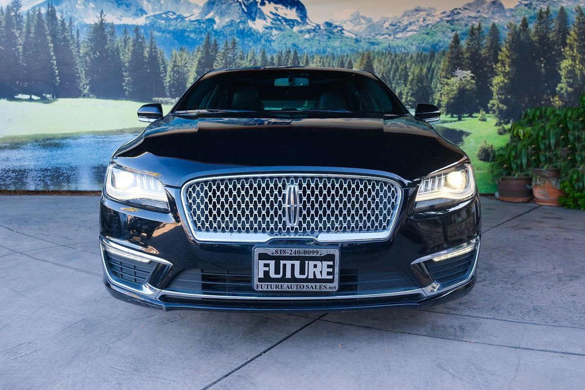 Used 2017 Lincoln MKZ Select FWD image 2