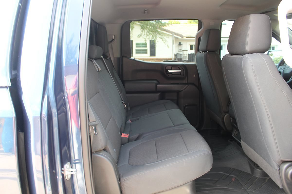 Used 2019 Chevrolet Silverado 1500 Custom Trail Boss w/ Custom Convenience Package AWD/4WD image 13