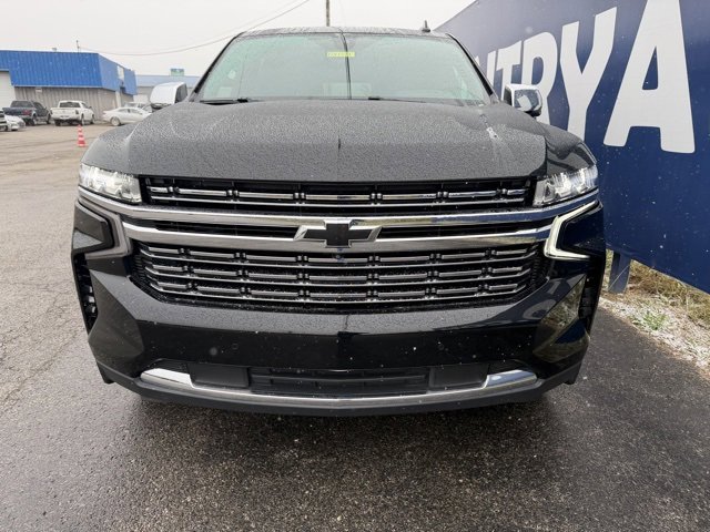 Used 2021 Chevrolet Tahoe Premier w/ Premium Package image 2