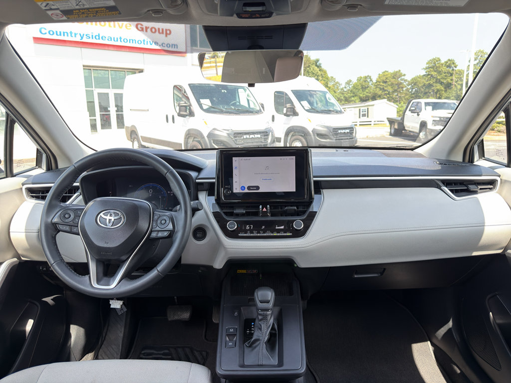Used 2026 Toyota Corolla Cross LE FWD image 10