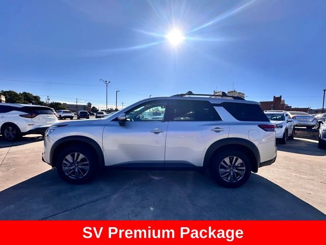Certified 2024 Nissan Pathfinder SV w/ SV Premium Package image 6