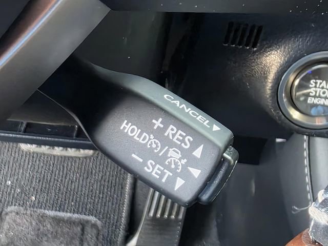 Used 2020 Lexus RX 350L FWD w/ Premium Package image 32