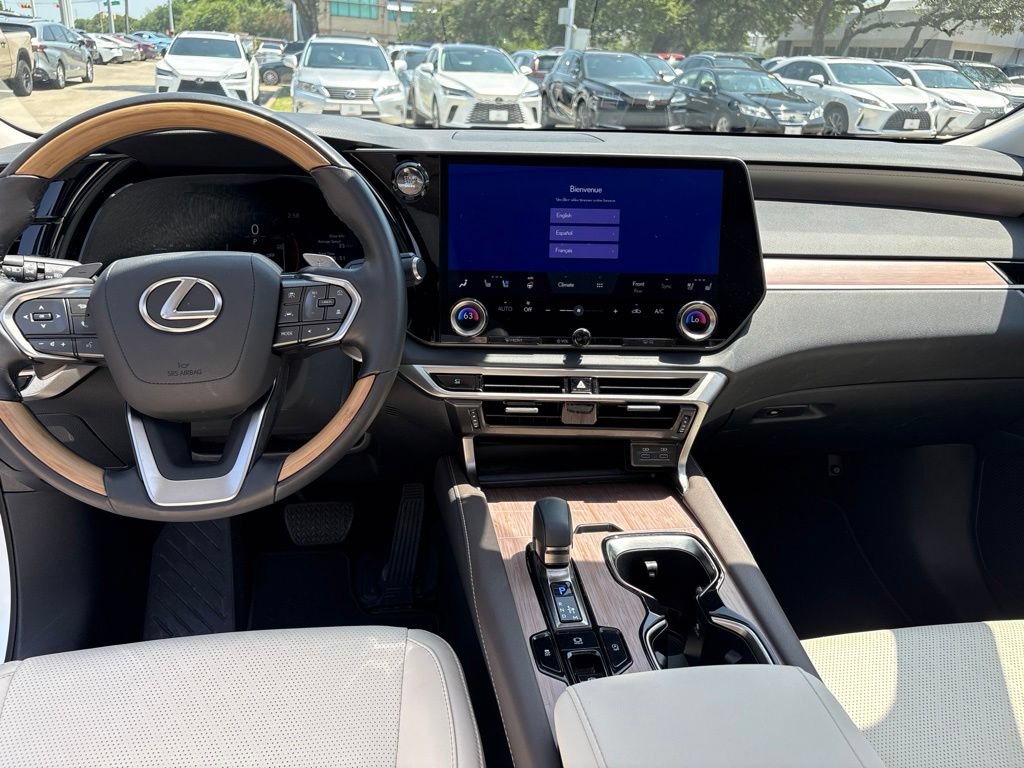 Certified 2025 Lexus RX 350 Premium Plus w/ Accessory Package (Z1) FWD image 18