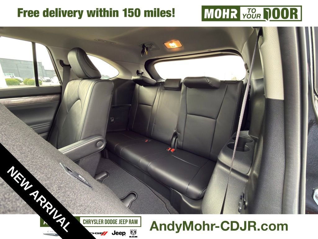 Used 2024 Toyota Highlander Platinum image 36
