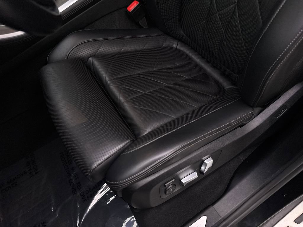 Used 2023 BMW X5 xDrive40i w/ Premium Package image 30