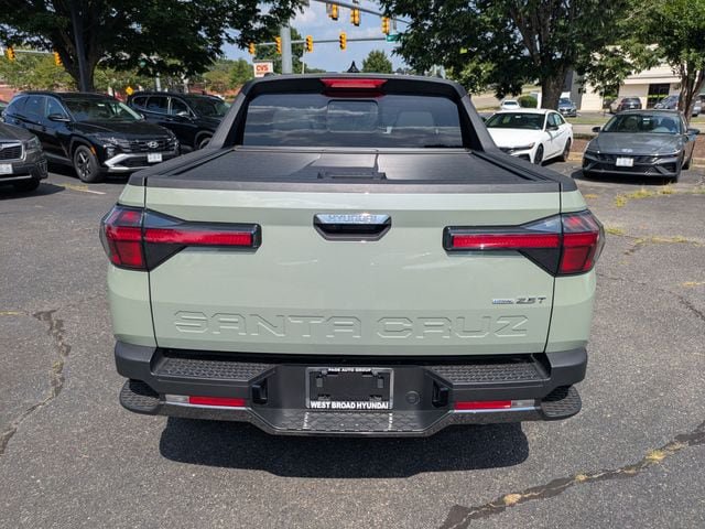 Certified 2025 Hyundai Santa Cruz Limited AWD/4WD image 5