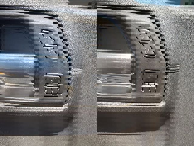 Used 2022 Chevrolet Silverado 1500 LTZ AWD/4WD image 9